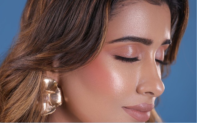 Model with glowing makeup